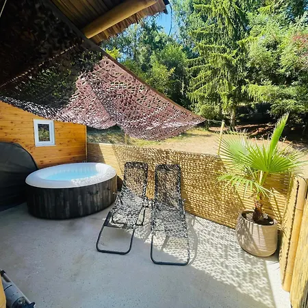 Bed and breakfast Bambou Bien-être à Bali - Le Soleil Des Cévennes 3*