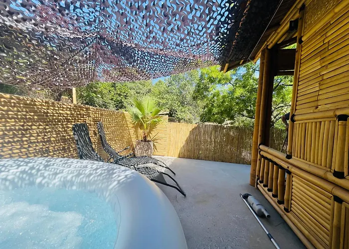 Bambou Bien-etre A Bali - Le Soleil Des Cevennes 3*